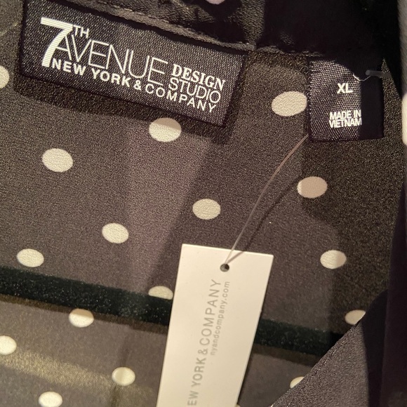 NEW NWT - Kiss Bow Blouse Black White Polka Dots 3/4 sleeves - Size XL - Picture 4 of 5